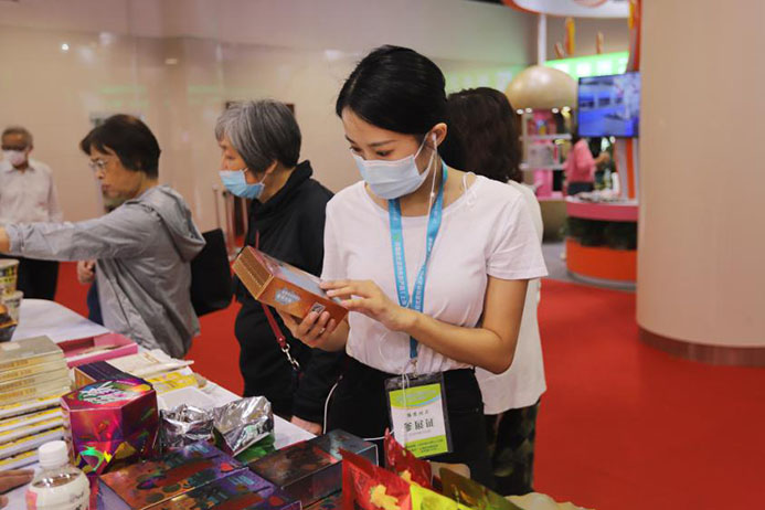 立足過去、放眼未來，白象食品二十三歲生日快樂